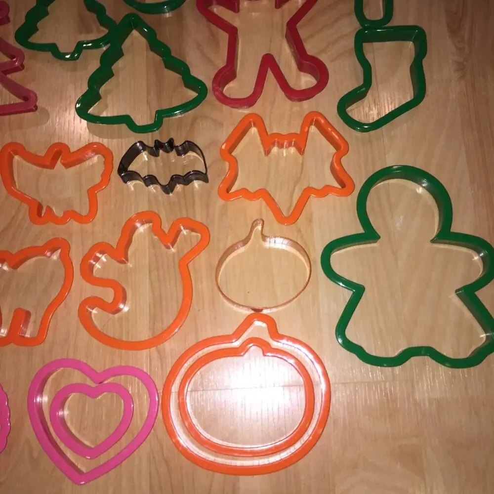 Multi Holiday Plastic Cookie Cutter Set - 30 Shapes Baking & Kids Crafts